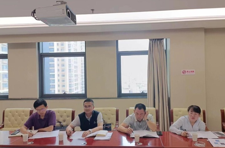 【聚焦云贝斯特bst2288】云南省市场监督管理局行政审批处处长刘云峰一行到云贝斯特bst2288（贝斯特bst2288化）集团调研